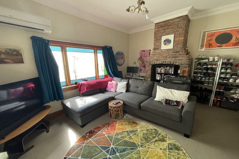 Photo of property in 138 Russell Terrace, Berhampore, Wellington, 6023