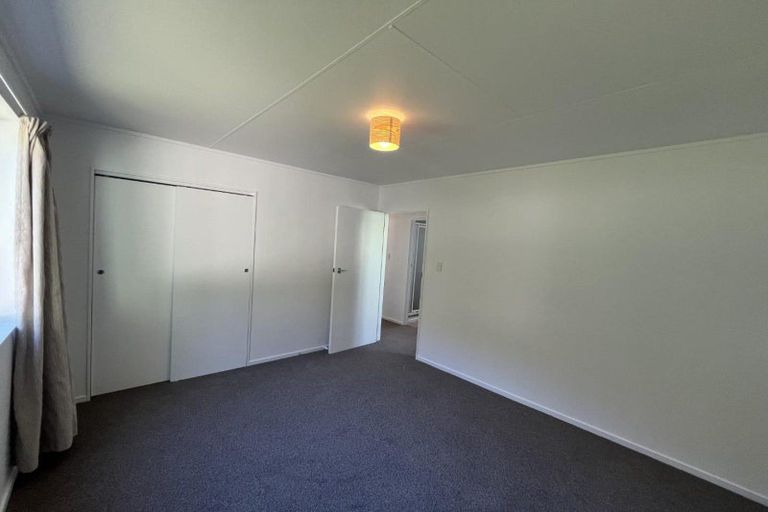 Photo of property in 17a Thames Street, Welbourn, New Plymouth, 4310