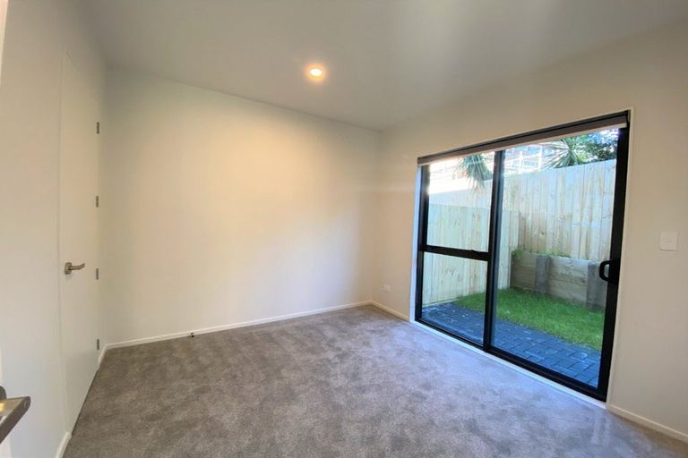 Photo of property in 7/39 Renata Crescent, Te Atatu Peninsula, Auckland, 0610