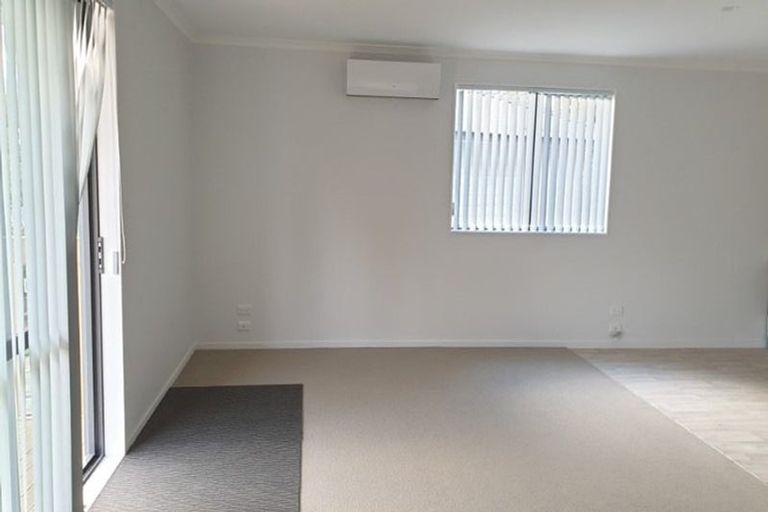 Photo of property in 45 Brian Crescent, Stanmore Bay, Whangaparaoa, 0932