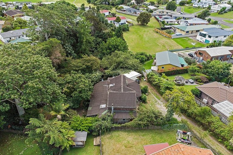Photo of property in 37 Macloughlin Drive, Te Puke, 3119