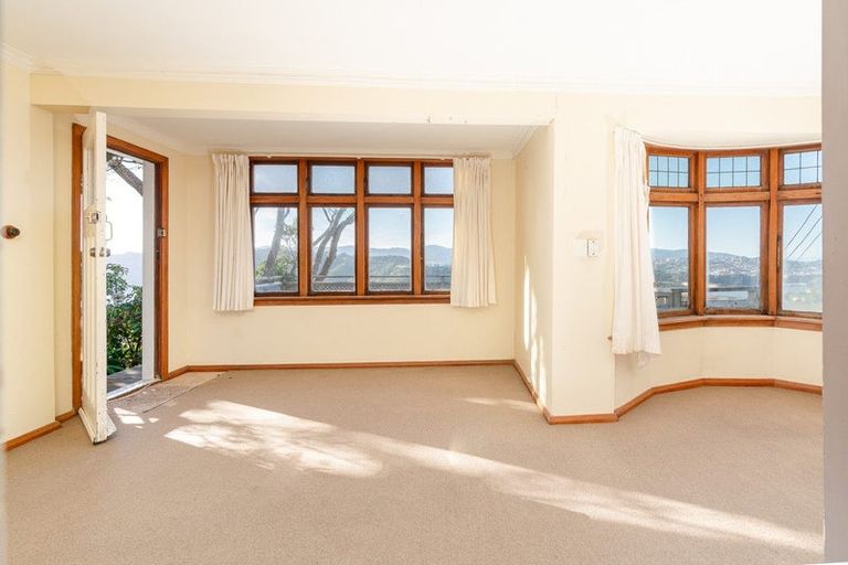 Photo of property in 154 Grafton Road, Roseneath, Wellington, 6011