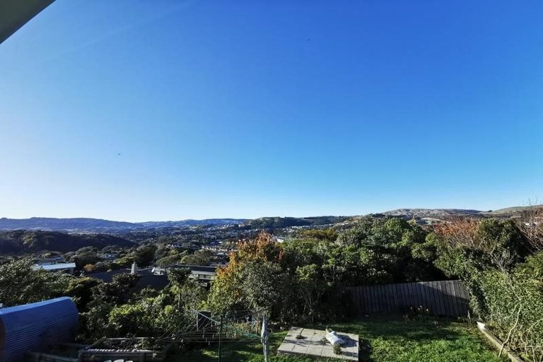 Photo of property in 9 The Sounding, Whitby, Porirua, 5024