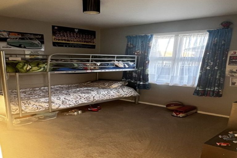 Photo of property in 6 Oakhurst Place, Russley, Christchurch, 8042