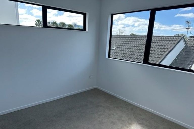 Photo of property in 2/45 Anzac Street, Takapuna, Auckland, 0622