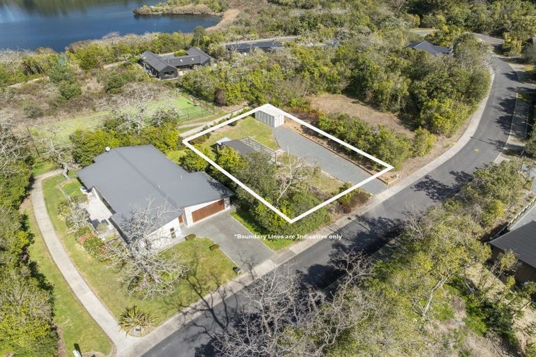 Photo of property in 8 Parawera Drive, Acacia Bay, Taupo, 3330