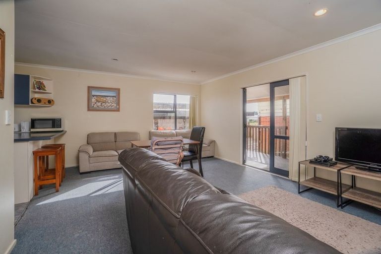 Photo of property in 15 Saint Johns Avenue, Tuakau, 2121