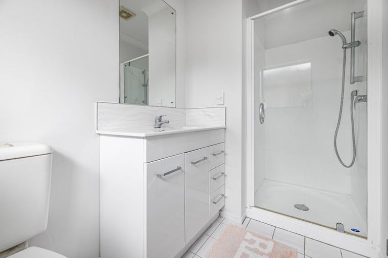 Photo of property in 22 Mili Way, Ranui, Auckland, 0612