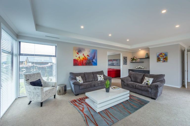 Photo of property in 20 Chimango Place, Rolleston, 7615