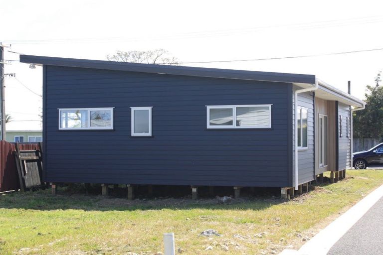 Photo of property in 33 Keepa Street, Levin, 5510