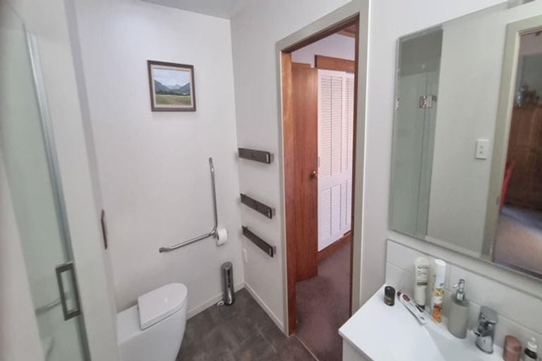 Photo of property in 21 Herewini Street, Titahi Bay, Porirua, 5022