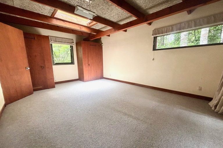 Photo of property in 52 Park Hill Road, Birkenhead, Auckland, 0626