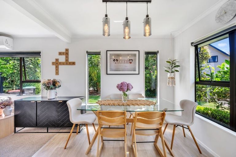 Photo of property in 27 Mckeefry Avenue, Greenmeadows, Napier, 4112