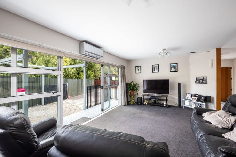 Photo of property in 11d Tawa Street, Inglewood, 4330