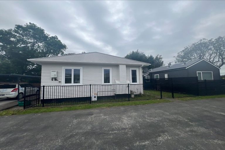 Photo of property in 75 Queen Street West, Levin, 5510