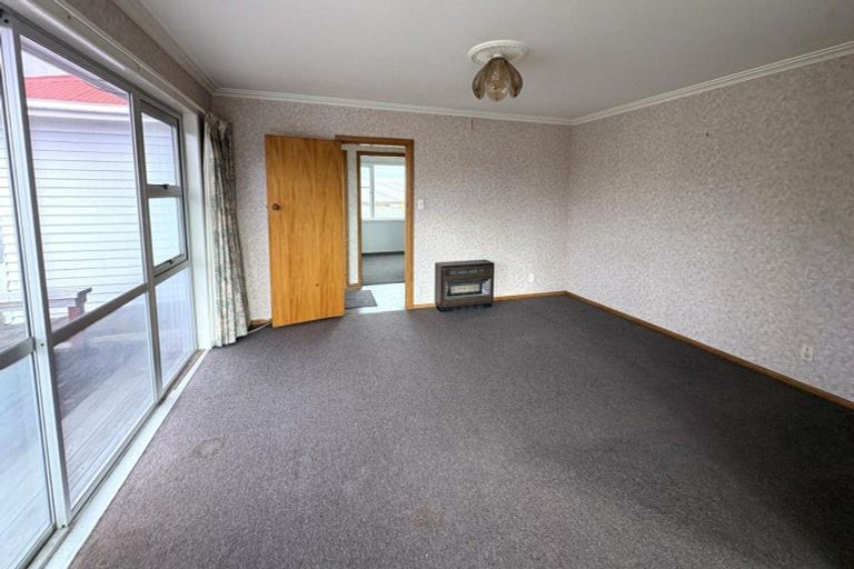 Photo of property in 1 Thomson Avenue, Dinsdale, Hamilton, 3204