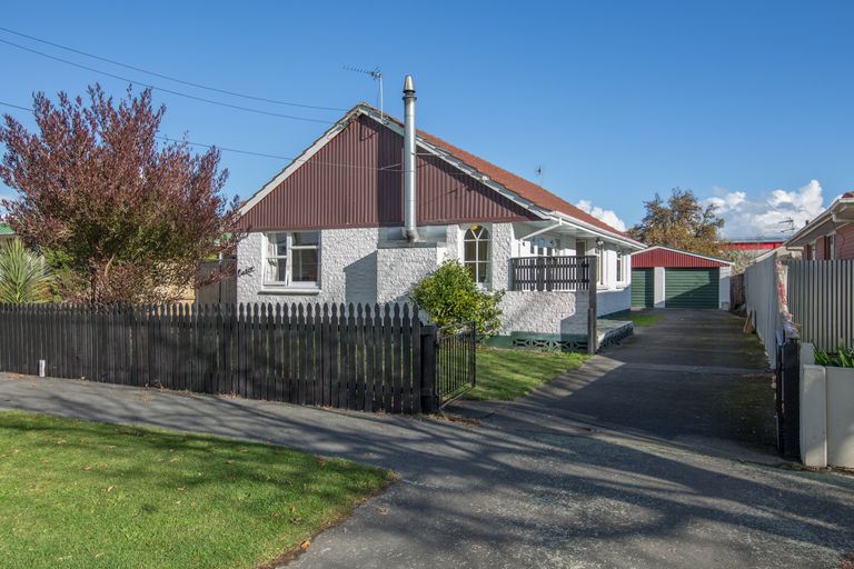 Photo of property in 10 Pamela Street, Linwood, Christchurch, 8062
