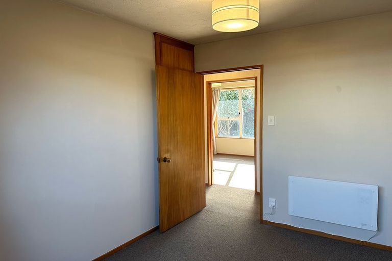 Photo of property in 1/5 Tuscany Place, Beckenham, Christchurch, 8023