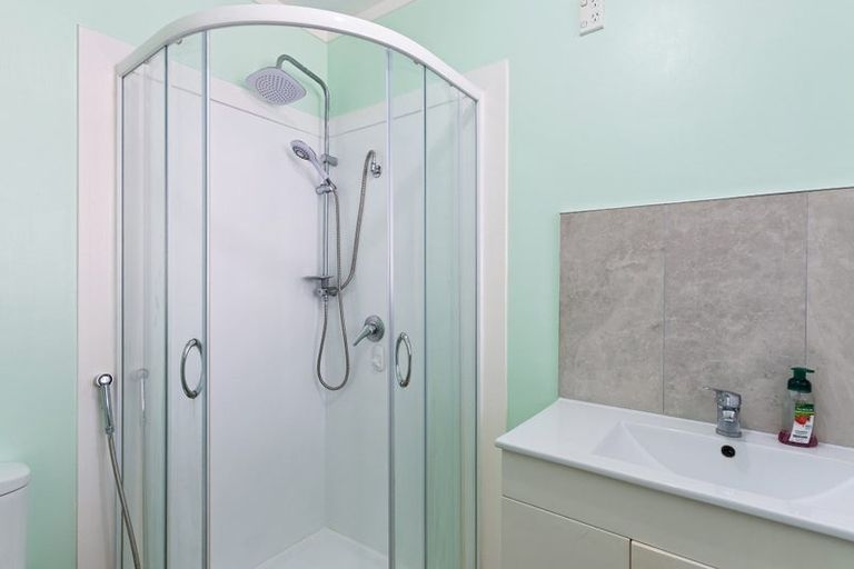 Photo of property in 1/68 Acacia Avenue, Upper Riccarton, Christchurch, 8041