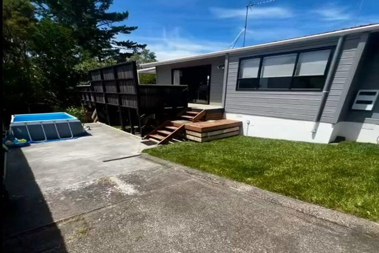 Photo of property in 1/62 Solar Road, Glen Eden, Auckland, 0602