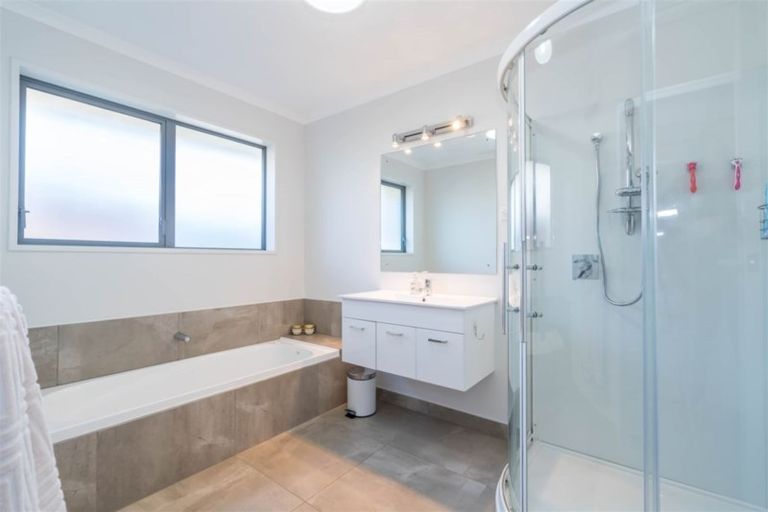 Photo of property in 3 Heasley Lane, Mosgiel, 9092