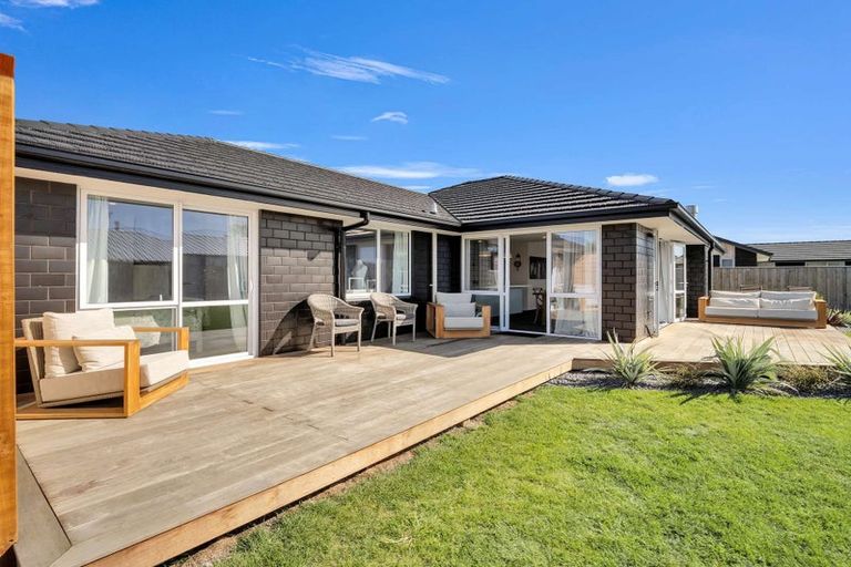 Photo of property in 2 Upham Way, Amberley, 7410