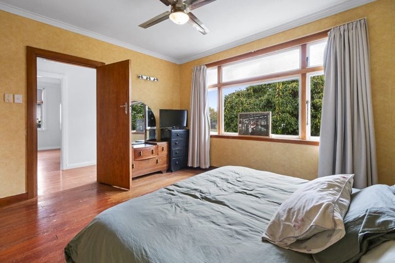 Photo of property in 7 Hobson Place, Takaro, Palmerston North, 4412