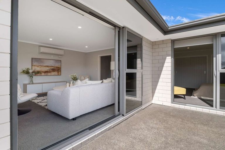 Photo of property in 137a Winchester Street, Levin, 5510