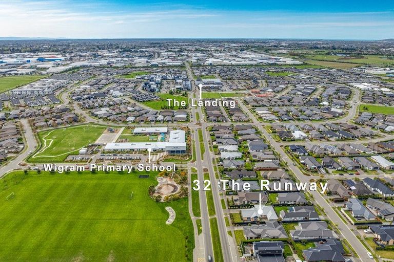 Photo of property in 32 The Runway, Wigram, Christchurch, 8042