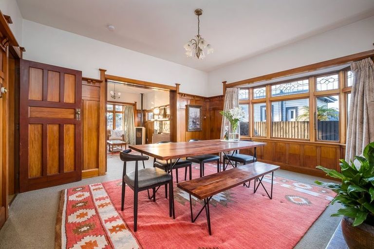 Photo of property in 86 Saint Martins Road, Saint Martins, Christchurch, 8022