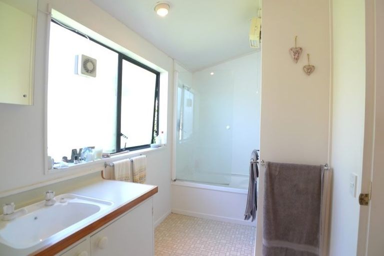Photo of property in 199u3 Grant Road, Thorndon, Wellington, 6011