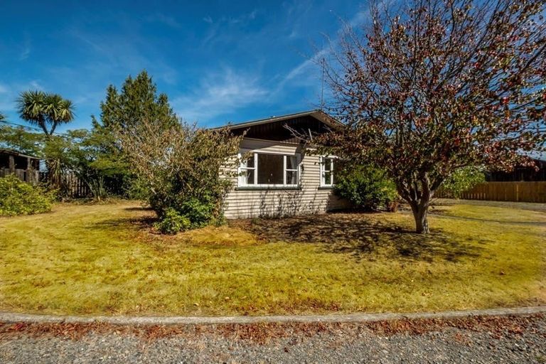 Photo of property in 57 Leslie Street, Waiau, 7332