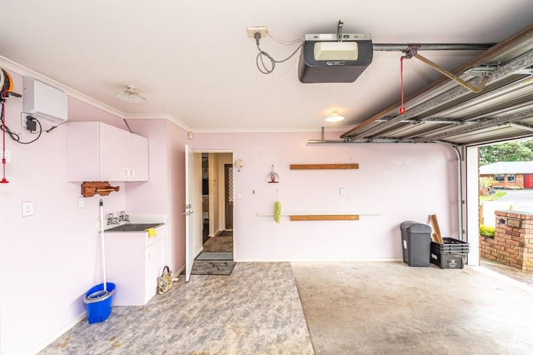 Photo of property in 1 Loader Place, Tawhero, Whanganui, 4501