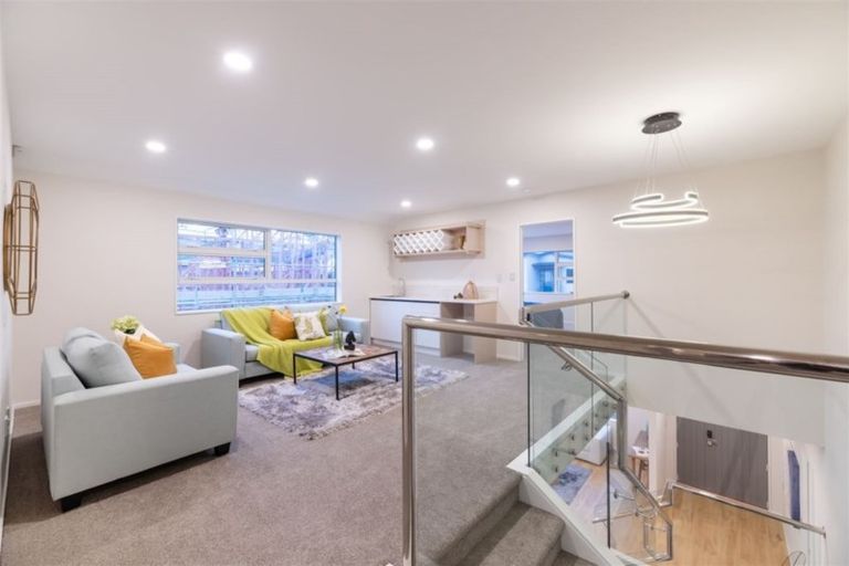 Photo of property in 12 Habitat Place, Hobsonville, Auckland, 0616