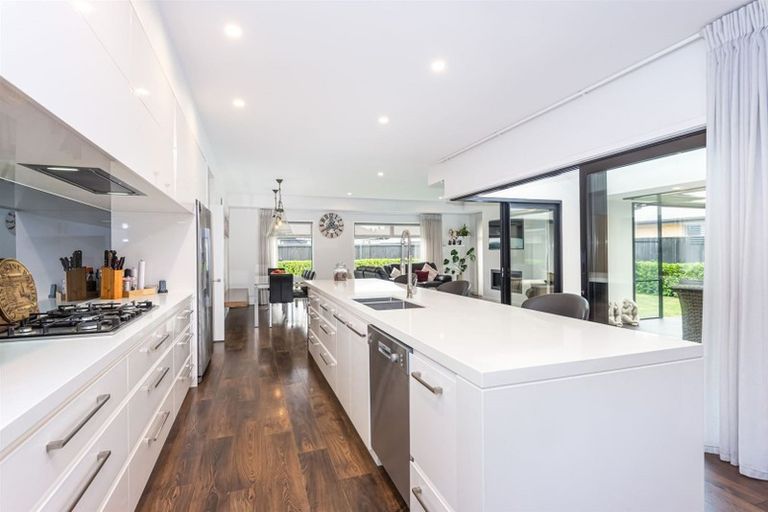 Photo of property in 14 Hazelnut Avenue, Prebbleton, 7604