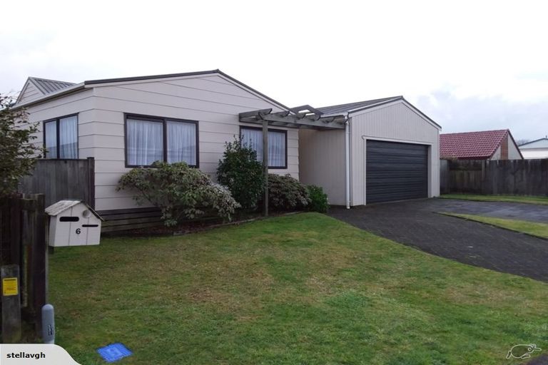 Photo of property in 6 Orchard Place, Lynmore, Rotorua, 3010