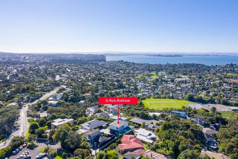 Photo of property in 6 Ava Avenue, Titirangi, Auckland, 0604