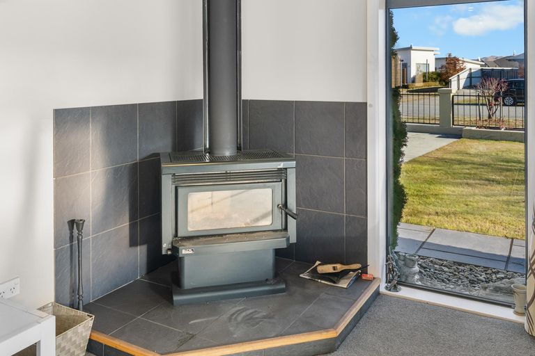 Photo of property in 11 Grandvue Drive, Twizel, 7901