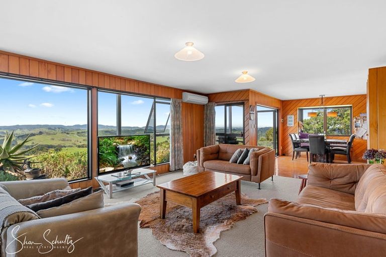 Photo of property in 338 Wairere Road, Waitakere, Henderson, 0782