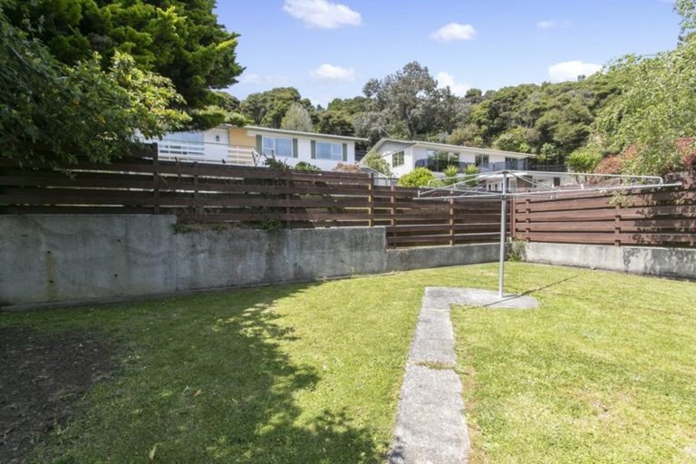 Photo of property in 31 Holland Street, Wainuiomata, Lower Hutt, 5014