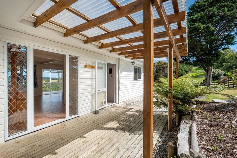 Photo of property in 76 Burne Road, Waitoki, Albany, 0794