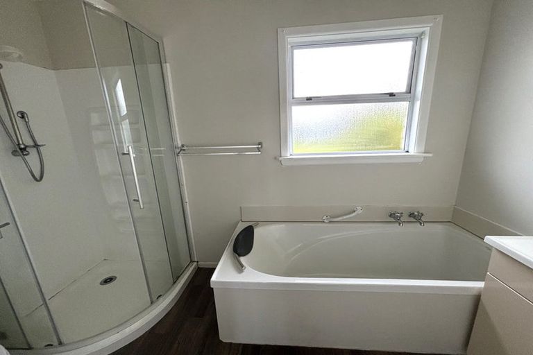 Photo of property in 147 Liverpool Street, Levin, 5510