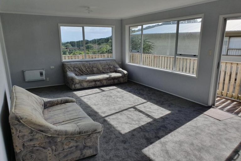 Photo of property in 40 Rangitake Drive, Spotswood, New Plymouth, 4310