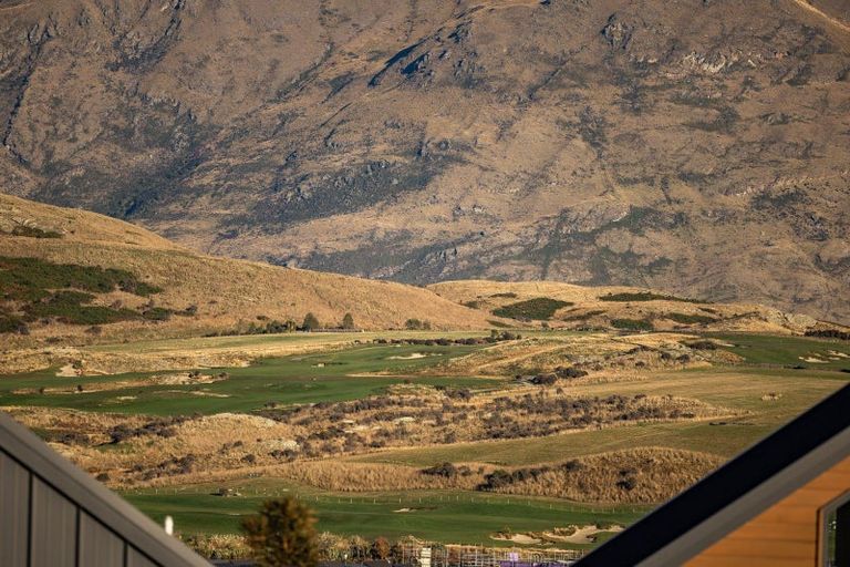 Photo of property in 11 Falconer Rise, Jacks Point, Queenstown, 9371