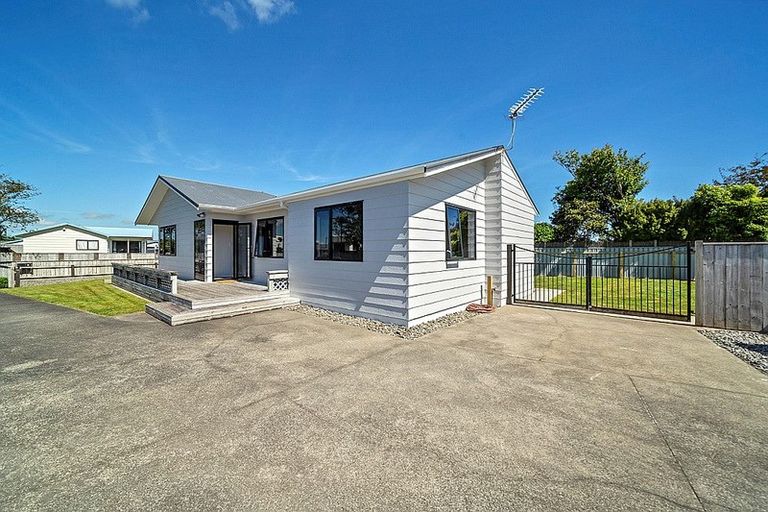 Photo of property in 37 Tawa Street, Hawera, 4610