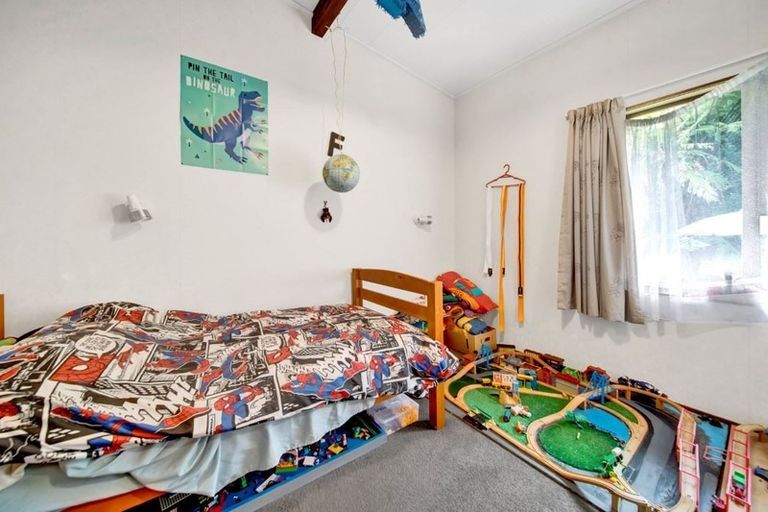 Photo of property in 3a Julian Place, Westown, New Plymouth, 4310