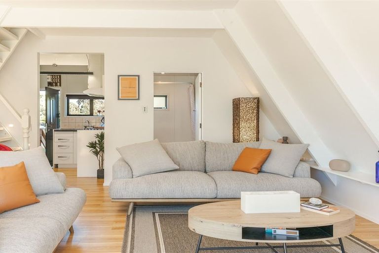 Photo of property in 25 Orowaiti Road, Westport, 7825