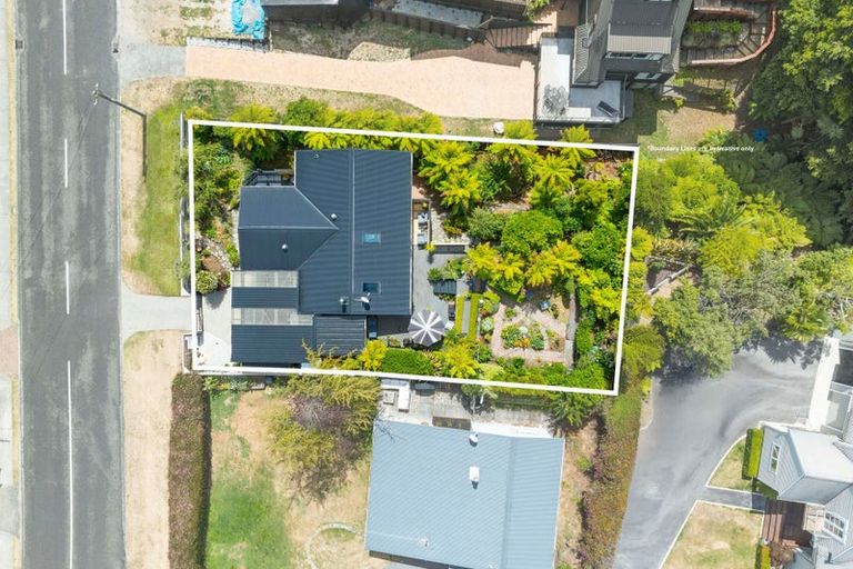 Photo of property in 22 Gillies Avenue, Taupo, 3330