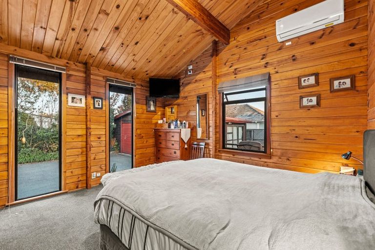 Photo of property in 42 Steadman Road, Broomfield, Christchurch, 8042