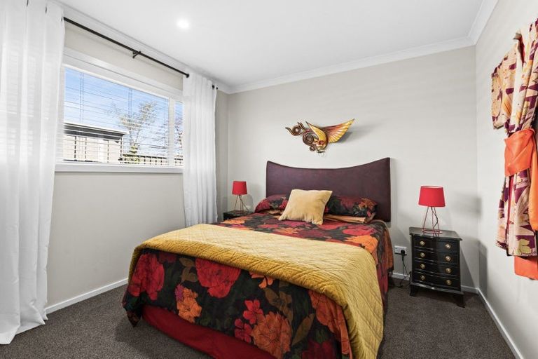 Photo of property in 17 Rakaia Way, Poraiti, Napier, 4112